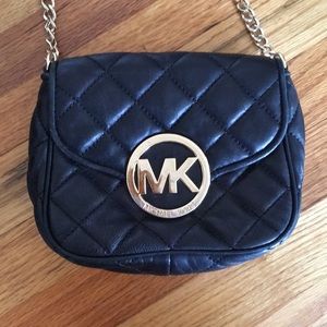 Crossbody Michael Kors purse